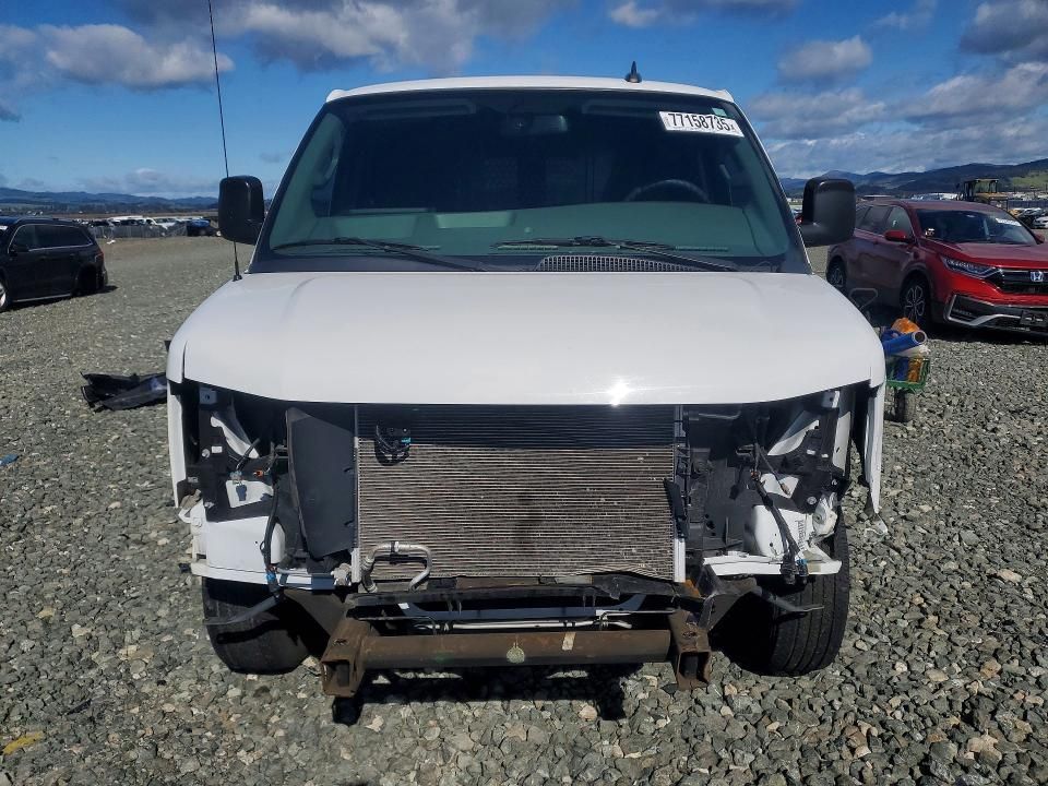 2021 Chevrolet Express G2500
