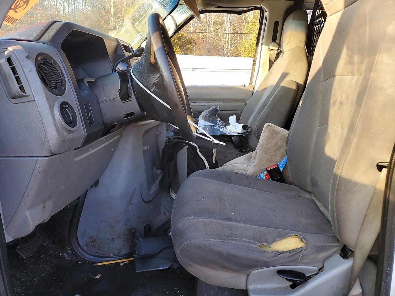 2010 Ford Econoline E350 Super Duty van