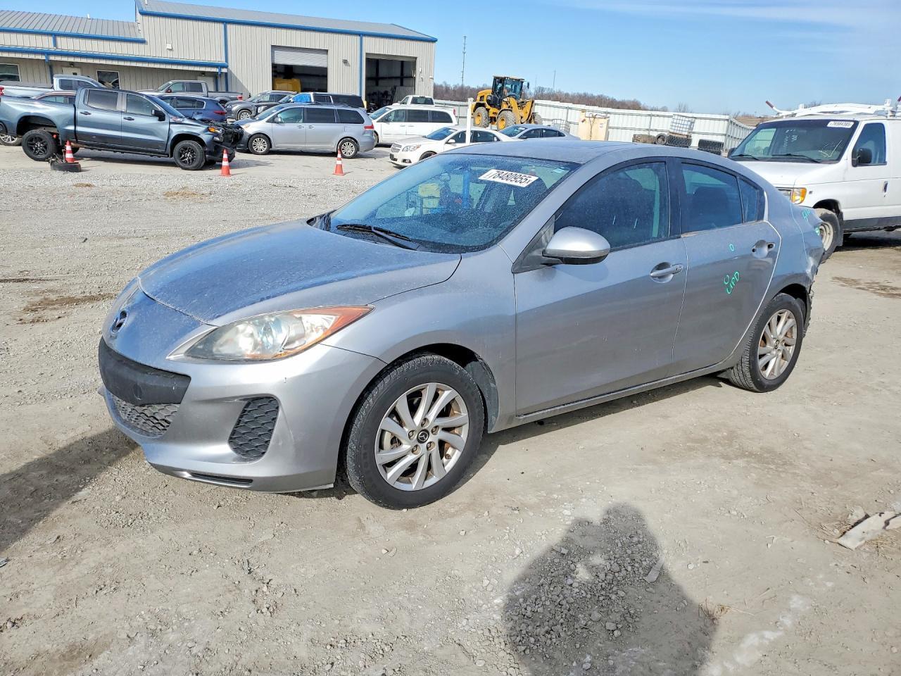 2013 Mazda 3 I