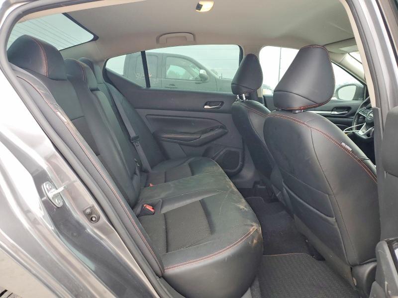 2024 Niss Altima 2.5 sr
