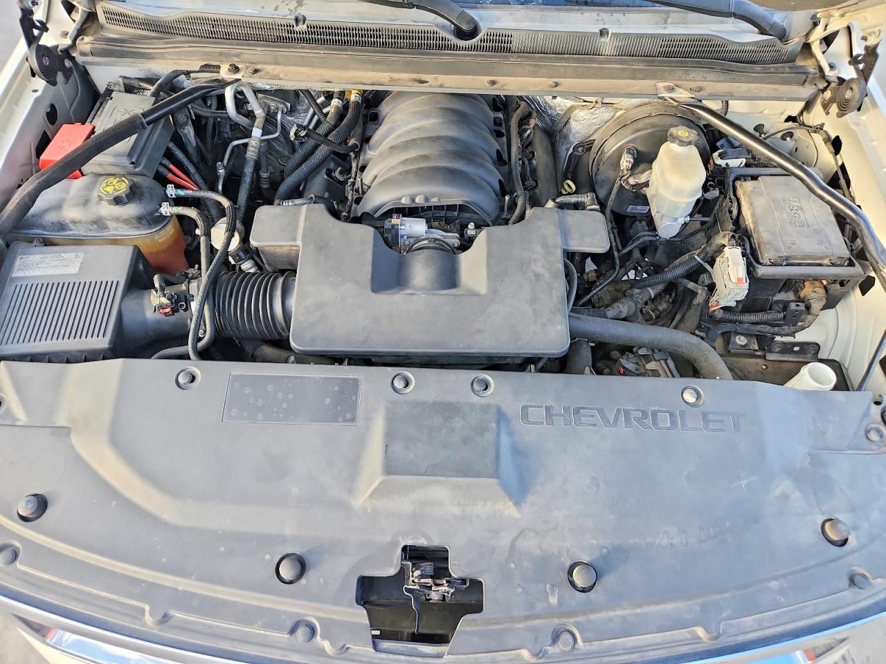 2015 Chevrolet Suburban C1500 ltz