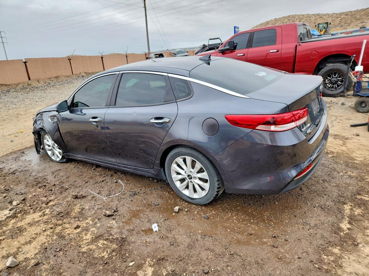 2017 KIA Optima lx
