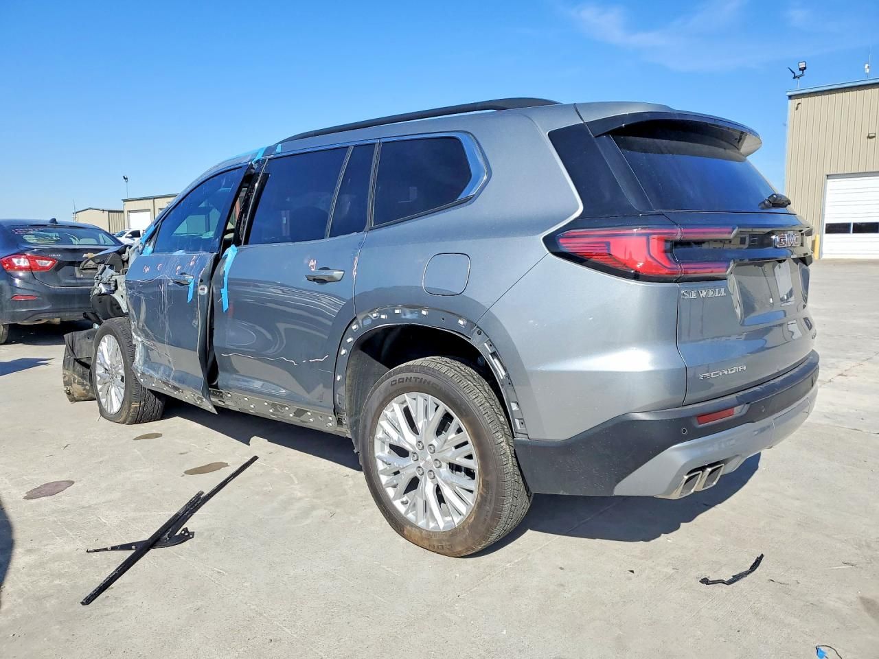 2025 GMC Acadia Elevation