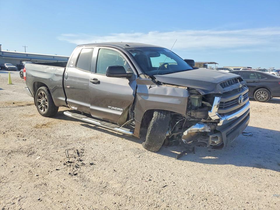 2015 Toyota Tundra SR5