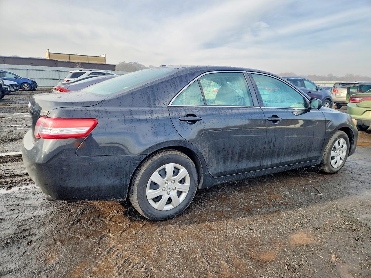 2011 Toyota Camry le