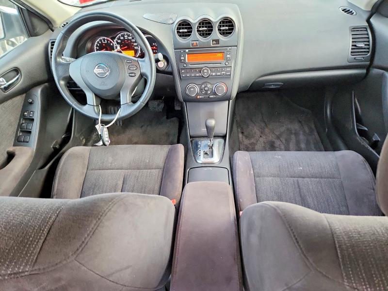 2011 Nissan Altima Base