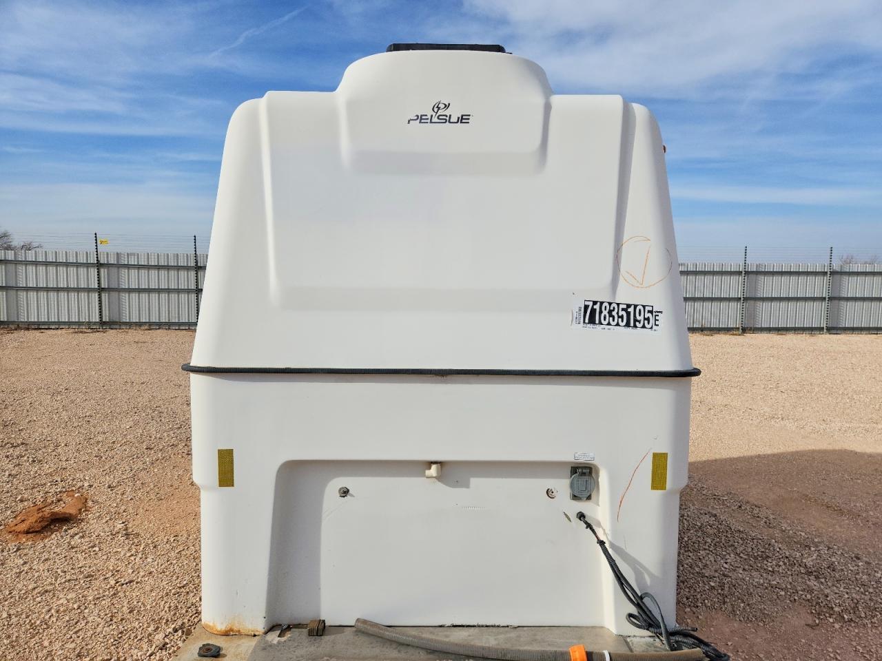 2014 Pelsue 2000 Featherlite Fiber Optic Splicing Trailer