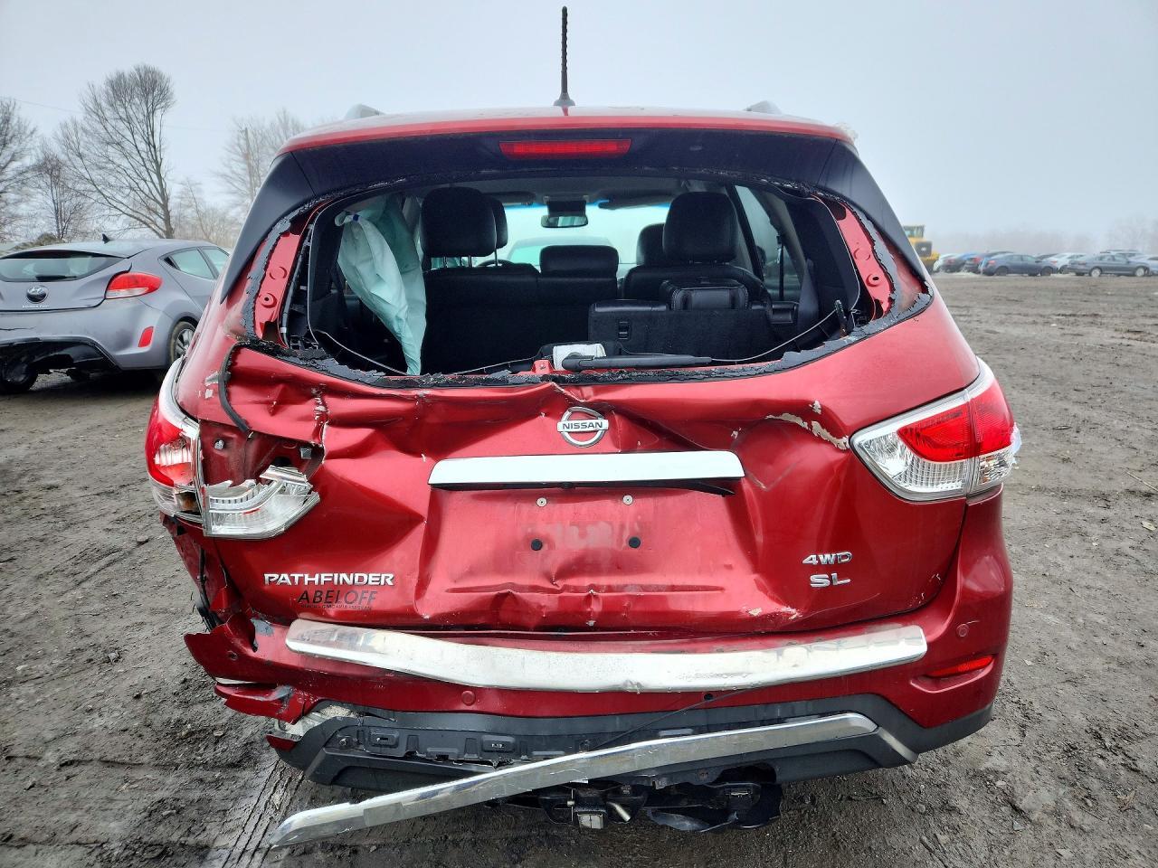 2014 Nissan Pathfinder s