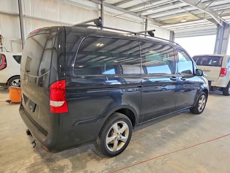 2016 Mercedes-Benz Metris