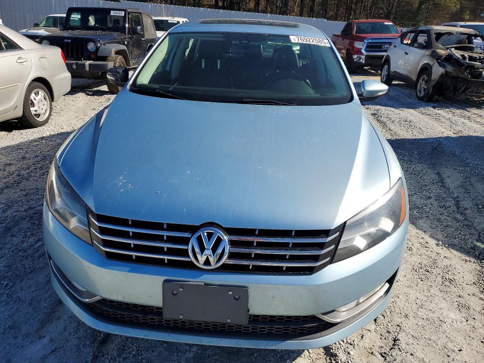 2012 Volkswagen Passat sel
