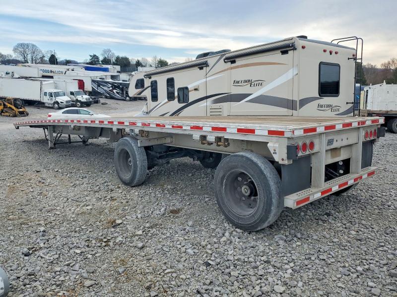 2020 East Manufacturing Trailer
