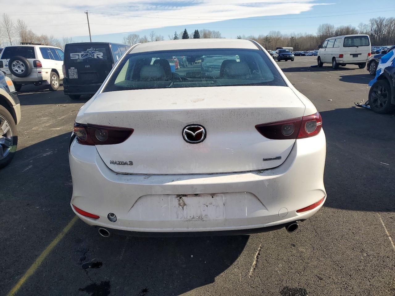 2019 Mazda 3 Select