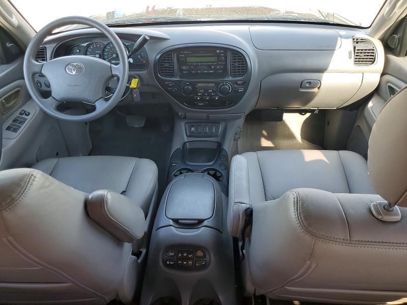 2006 Toyota Sequoia SR5