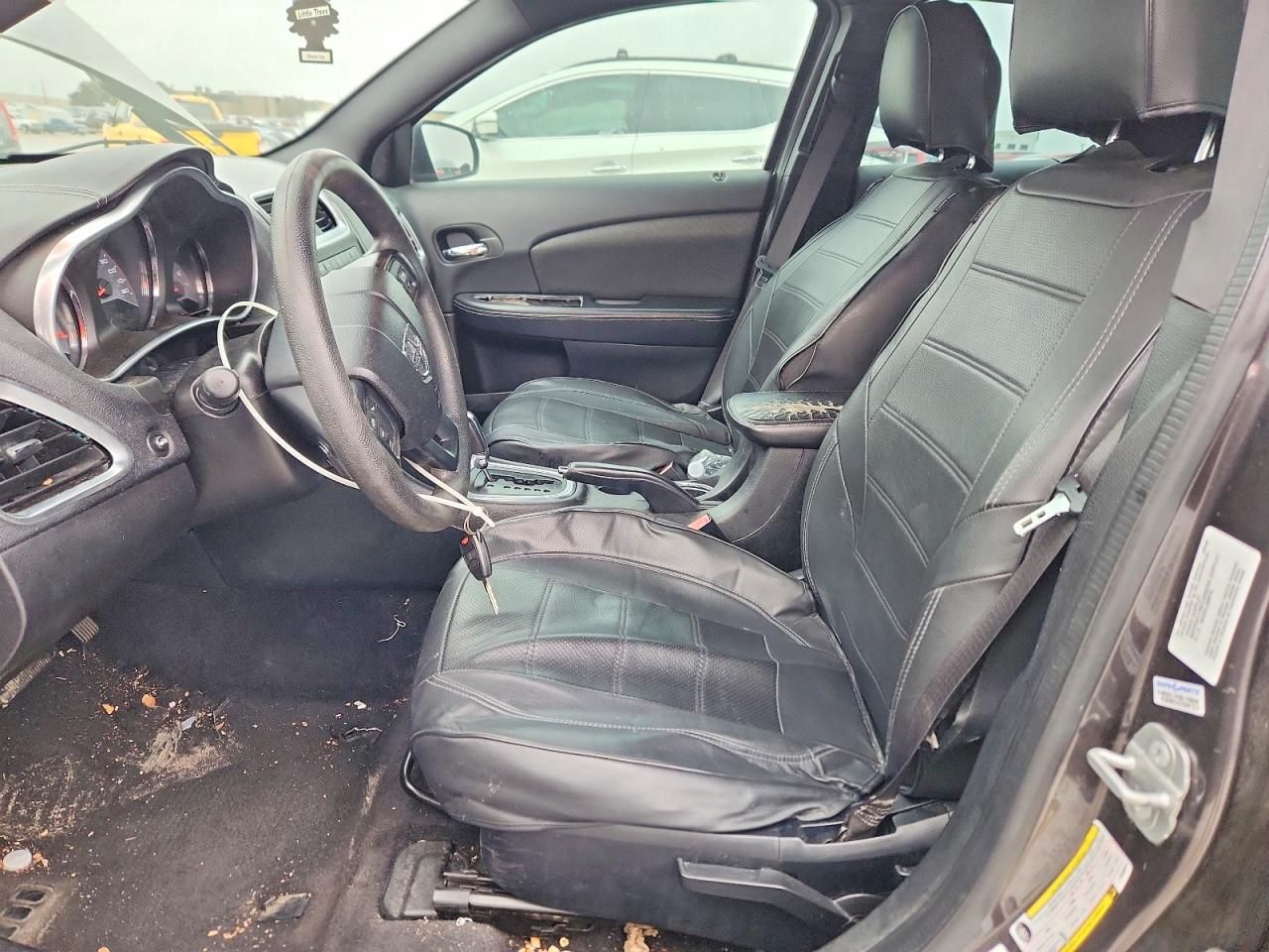 2014 Dodge Avenger se