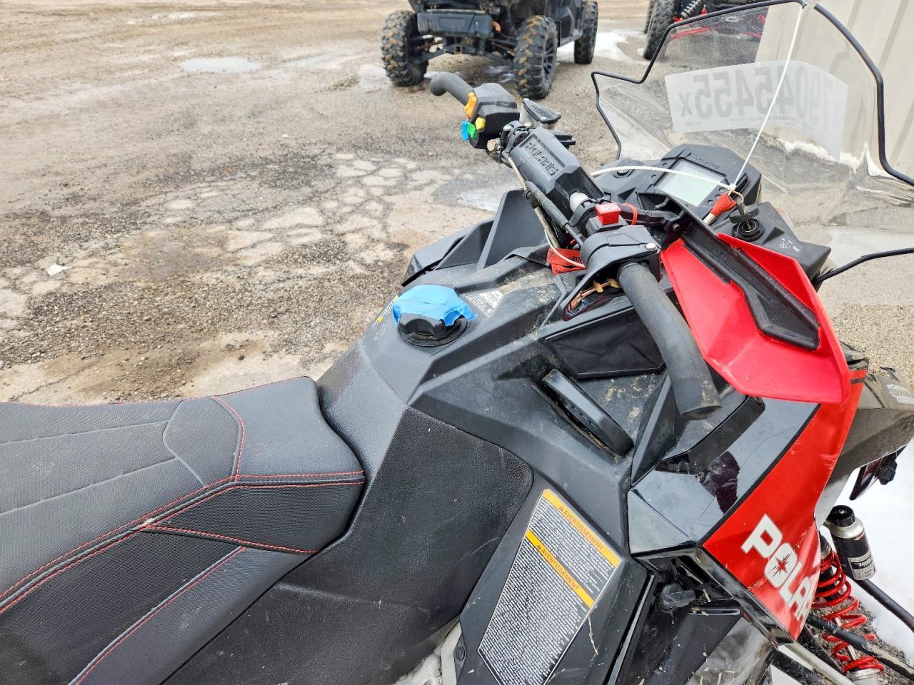 2015 Polari Snowmobile