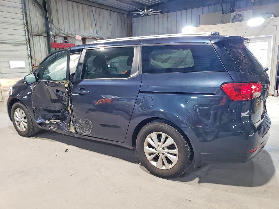 2016 KIA Sedona lx