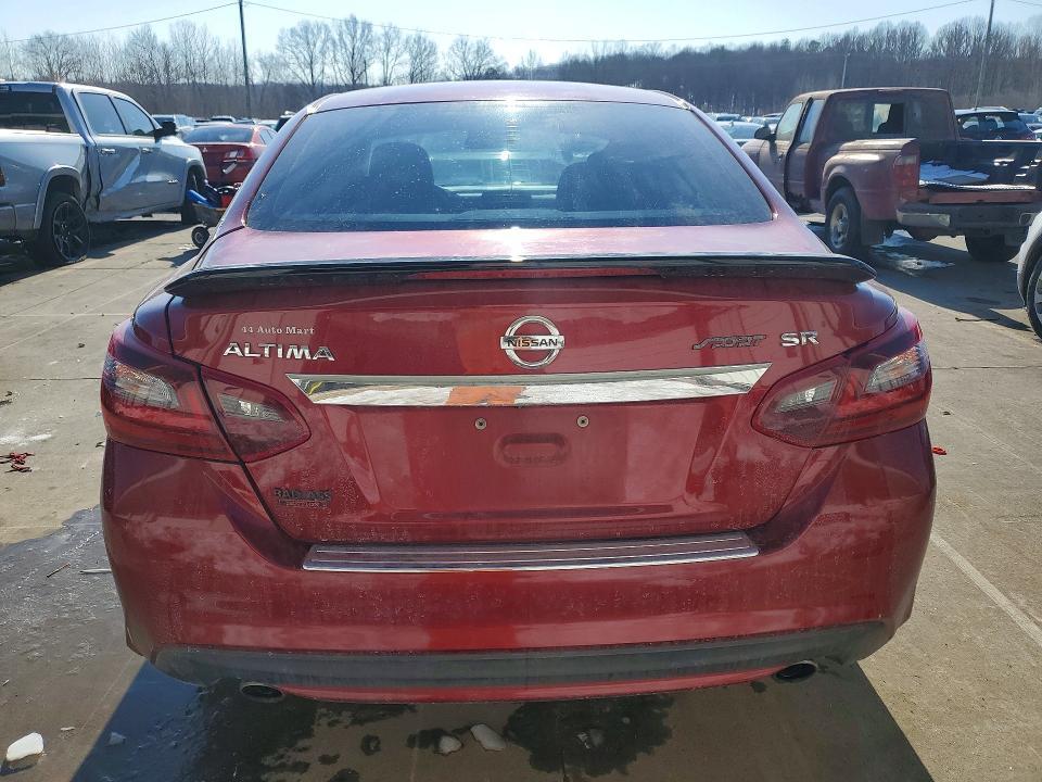 2017 Niss Altima