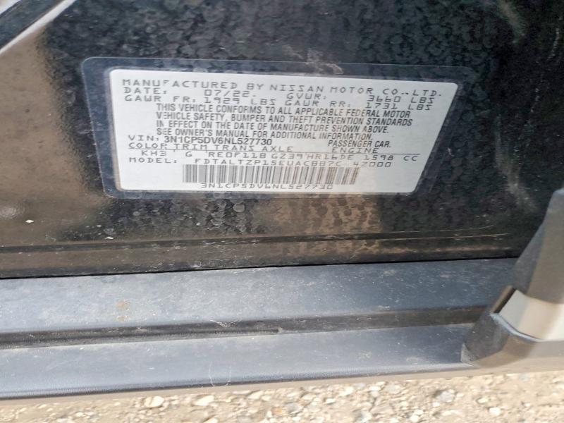 2022 Nissan Kicks sr