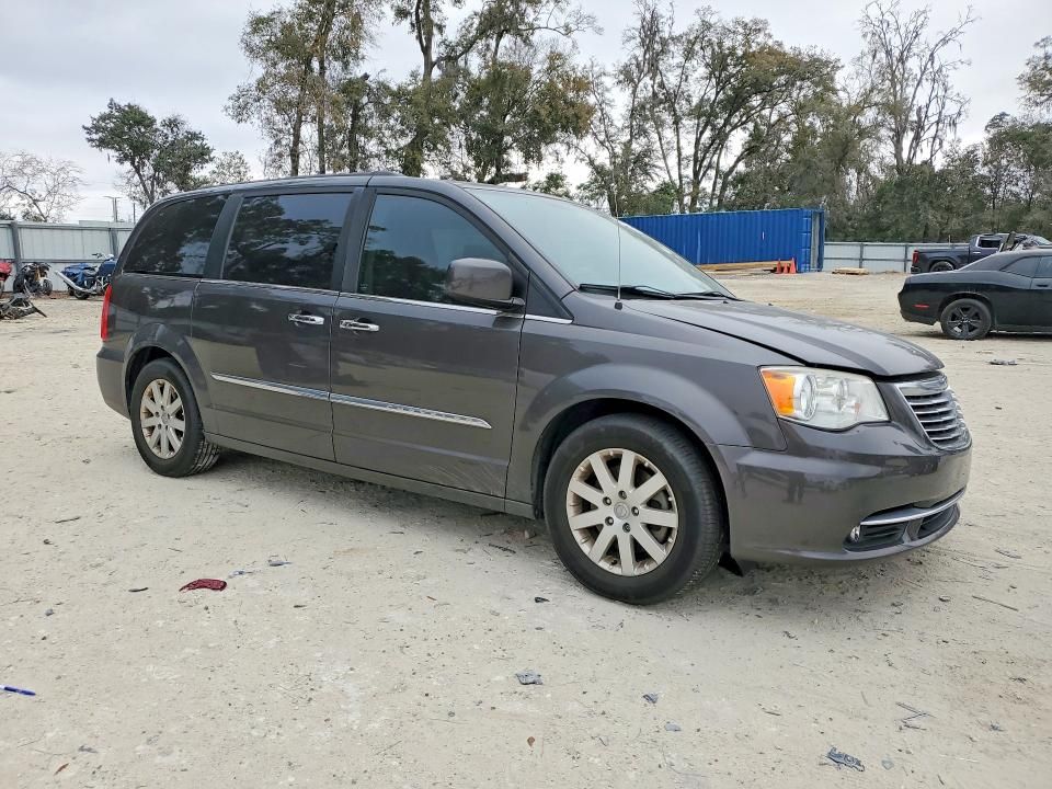 2015 Chrysler Town & Country Touring