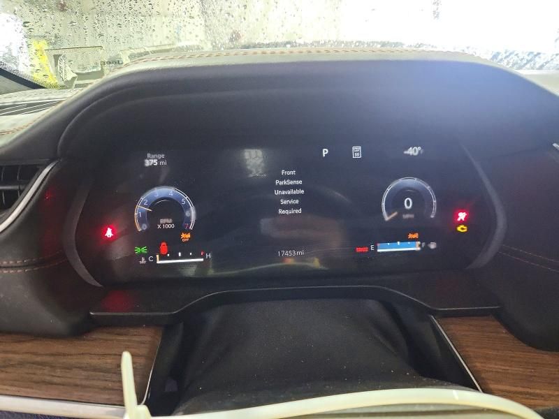 2023 Jeep Grand Cherokee Summit