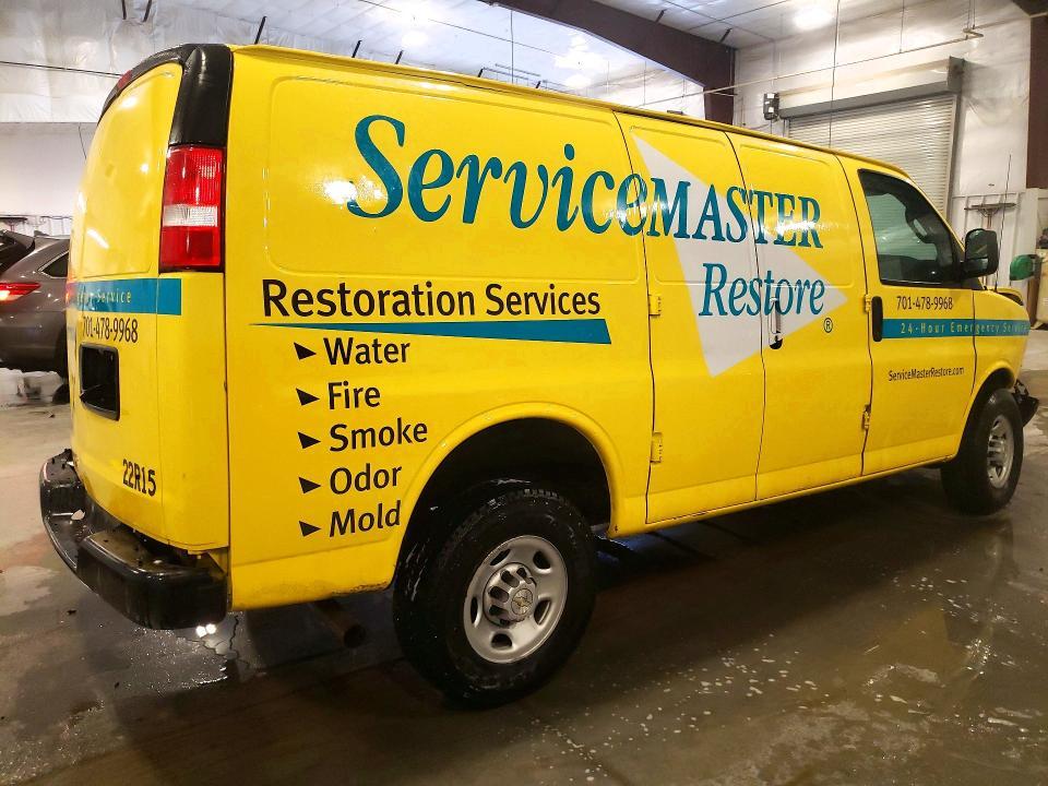 2022 Chevrolet Express 2500 Delivery van