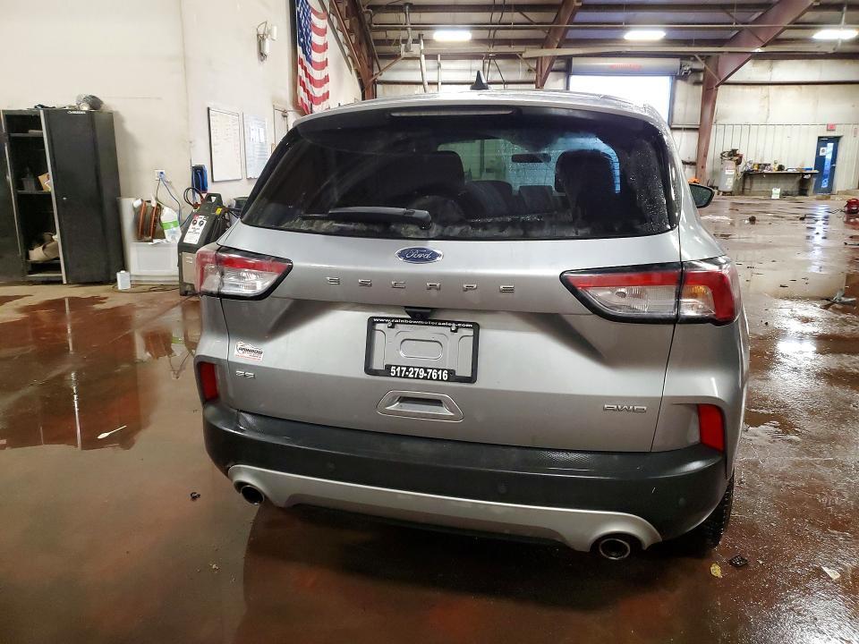 2022 Ford Escape se