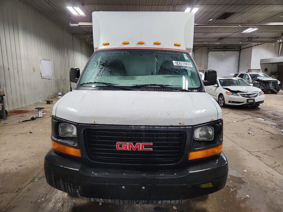 2012 GMC Savana Delivery Truck
