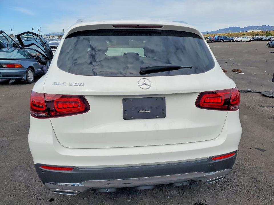2022 Mercedes-Benz Glc 300