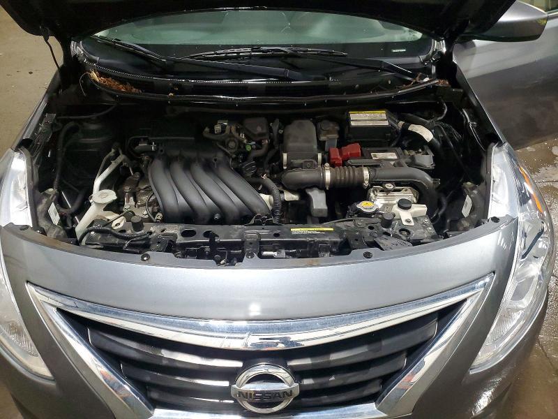 2017 Nissan Versa 1.6 sv