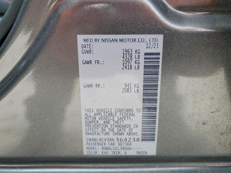 2024 Niss Altima 2.5 sr