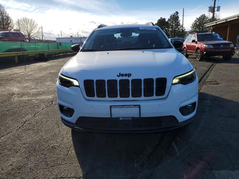 2023 Jeep Cherokee Altitude lux