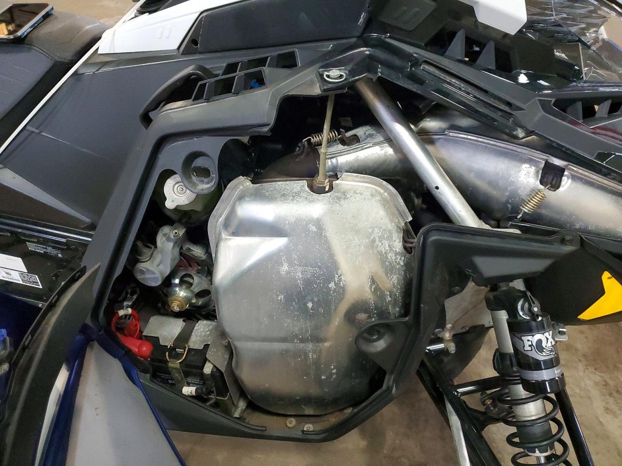2023 Polaris Indy 650 XC 137