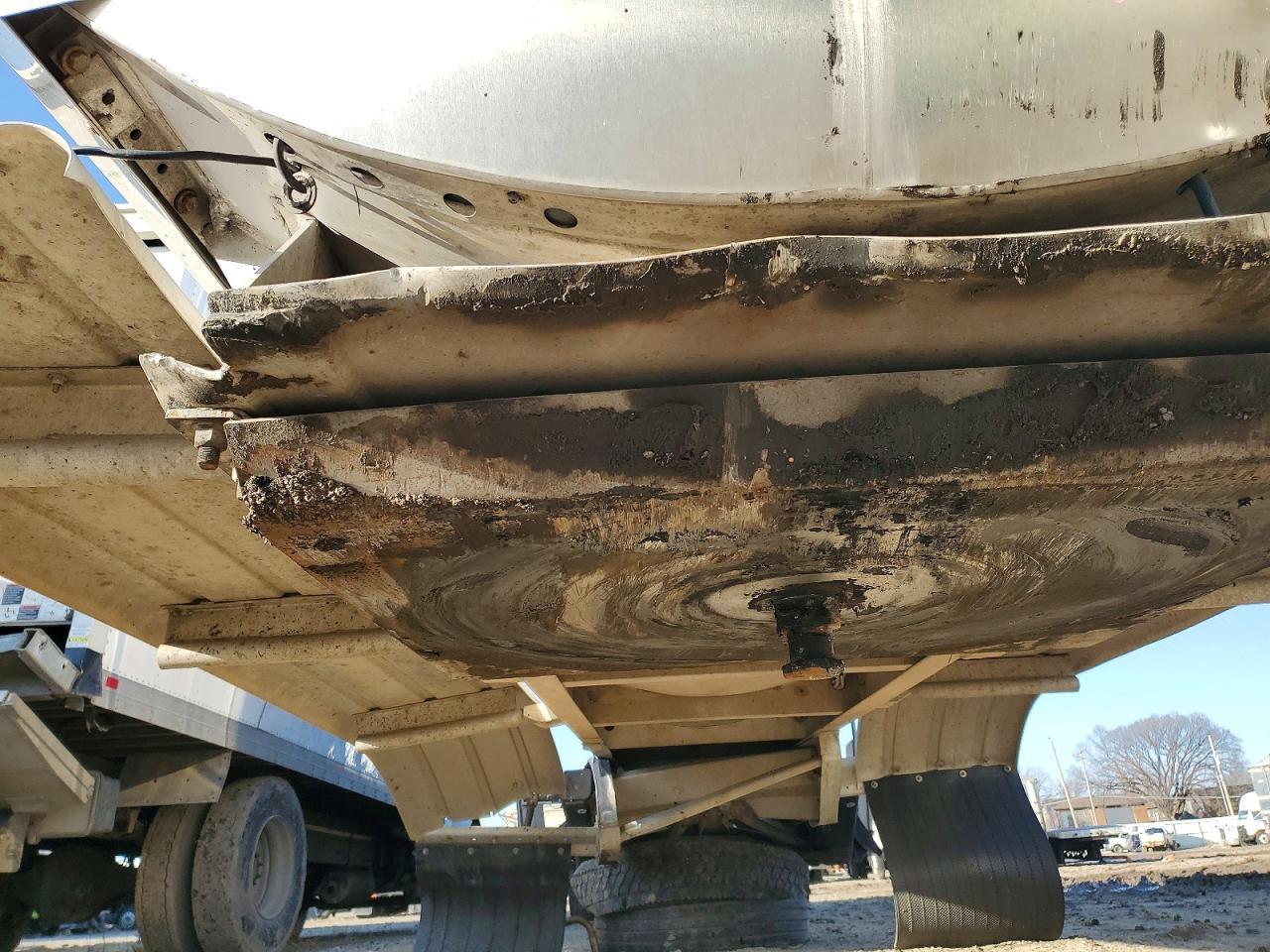 2004 Walker 2003 Urwi Unknown-Tank Trailer