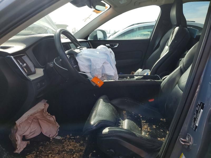 2022 Volvo Xc60 B6 Inscription