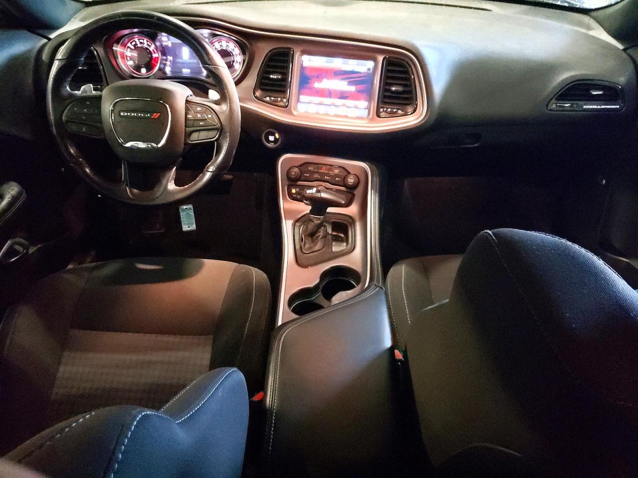 2022 Dodge Challenger gt