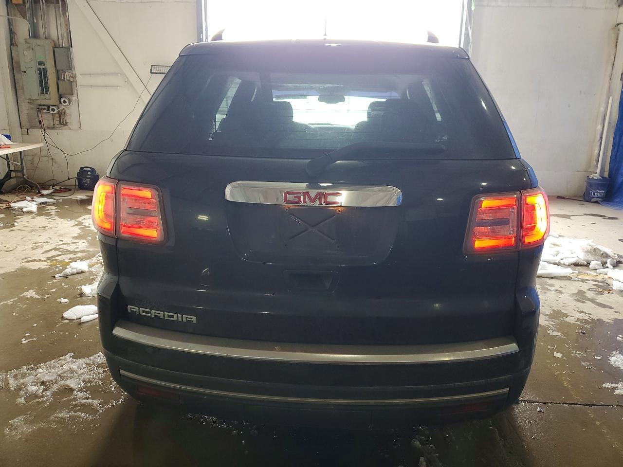 2013 GMC Acadia sle