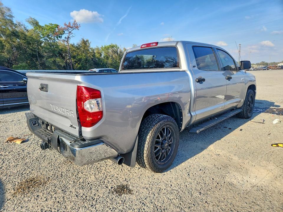 2019 Toyota Tundra SR5