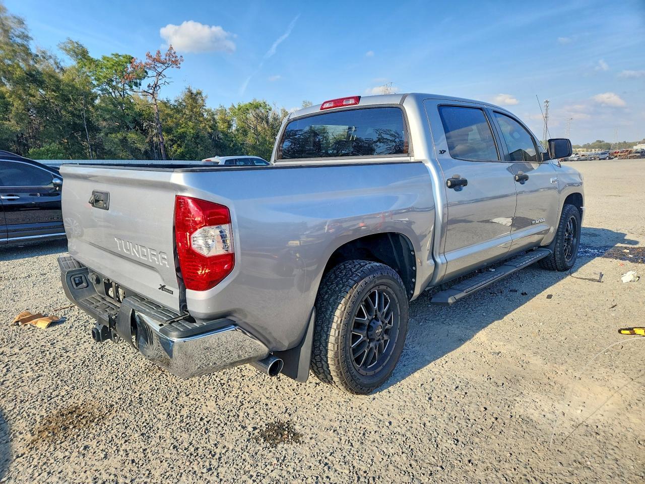 2019 Toyota Tundra SR5