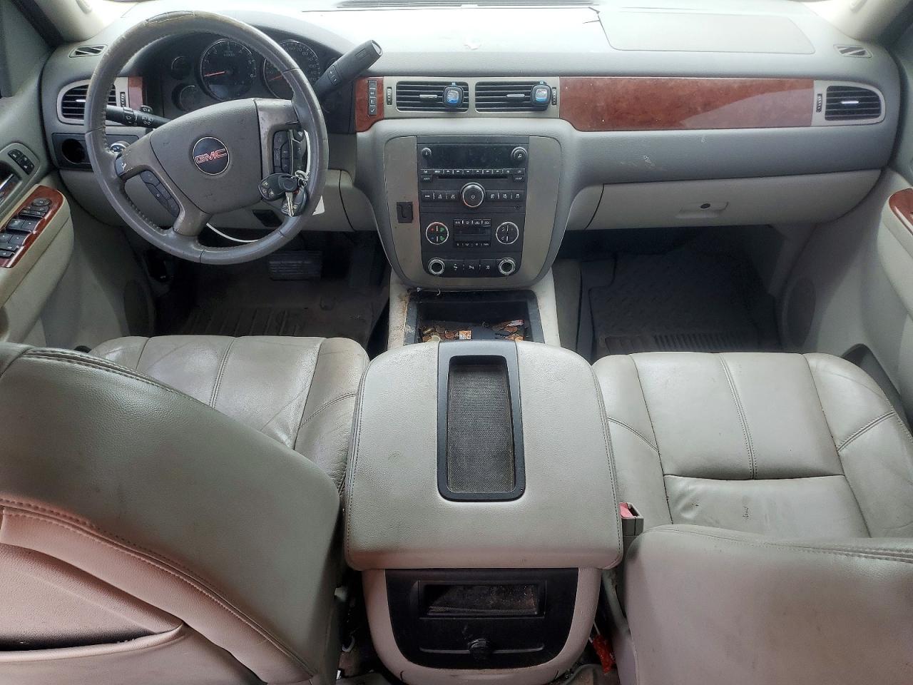 2010 GMC Sierra K1500 slt