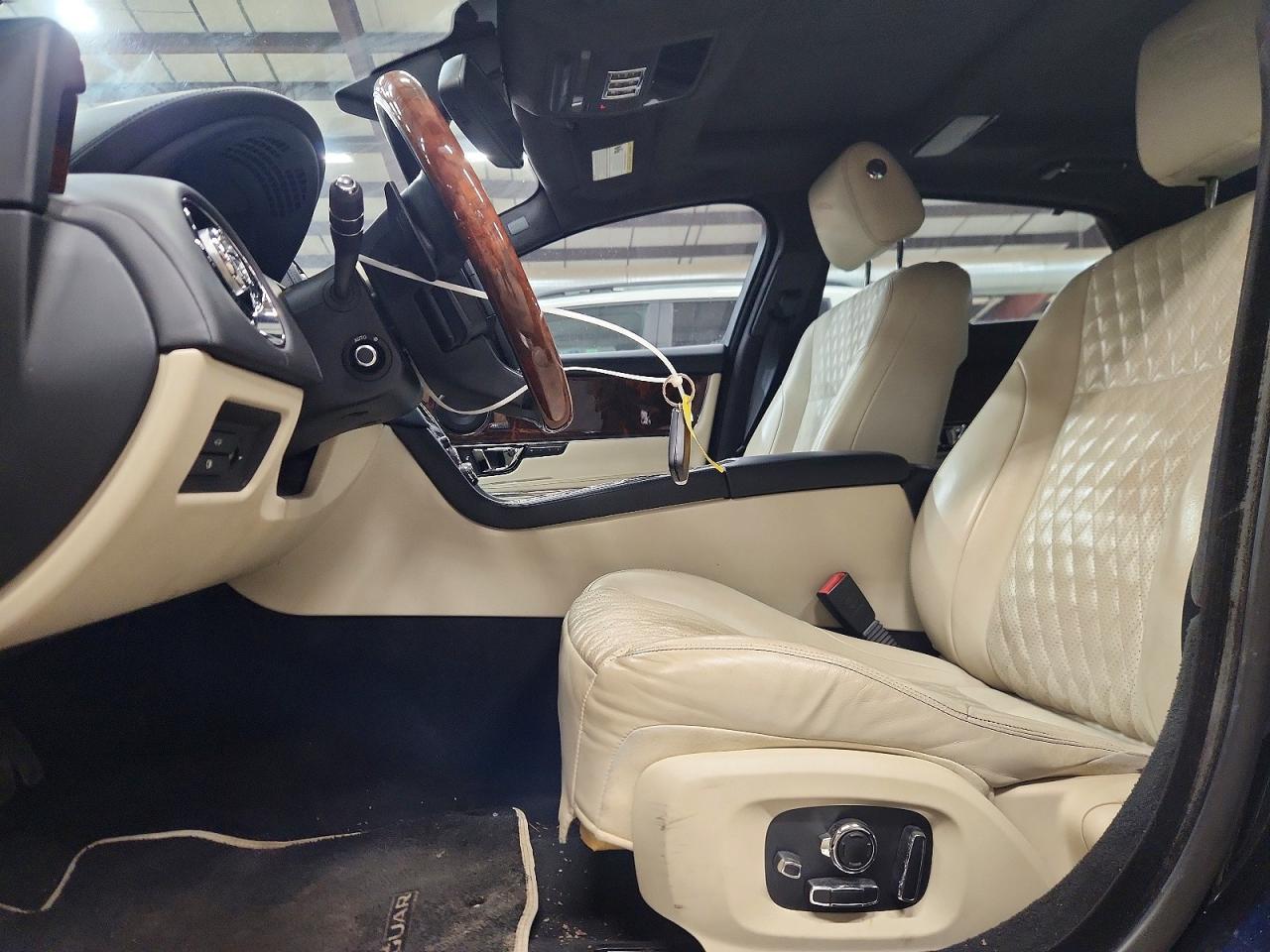 2016 Jaguar Xjl Portfolio