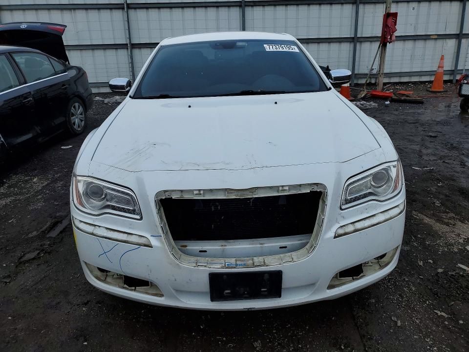 2011 Chrysler 300 Limited