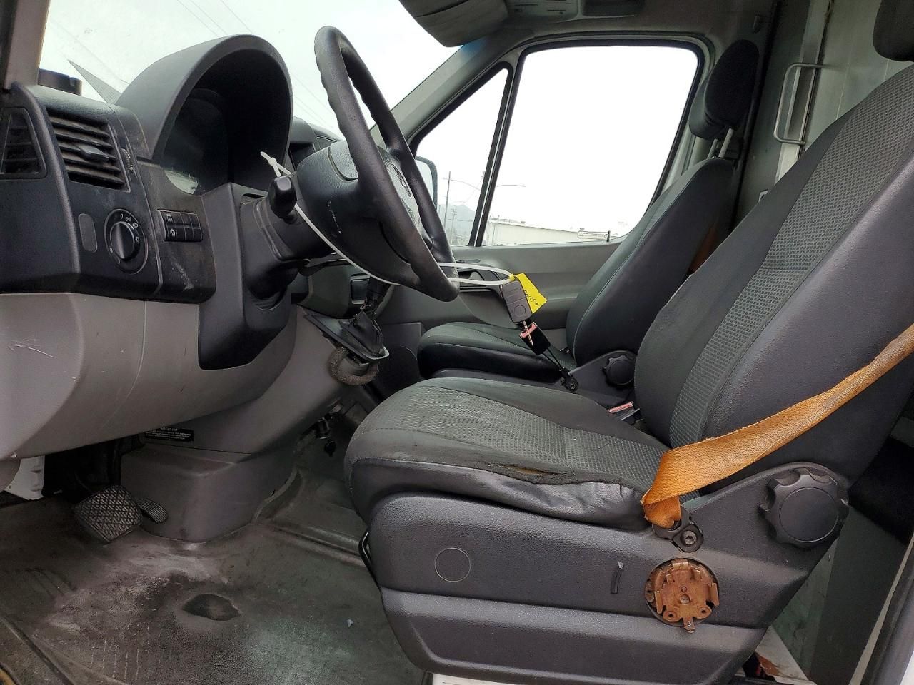 2011 Mercedes-Benz Sprinter 2500