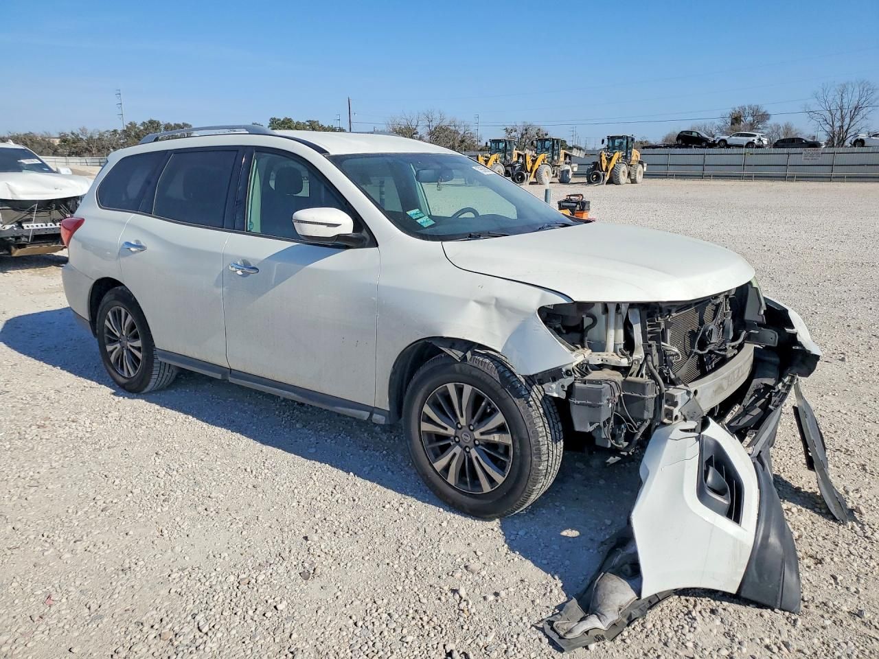 2019 Nissan Pathfinder s