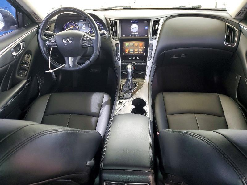 2015 Infiniti Q50 Base