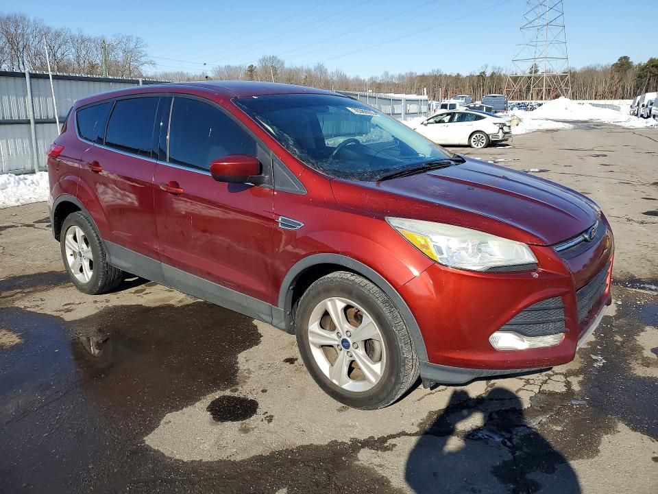 2014 Ford Escape se