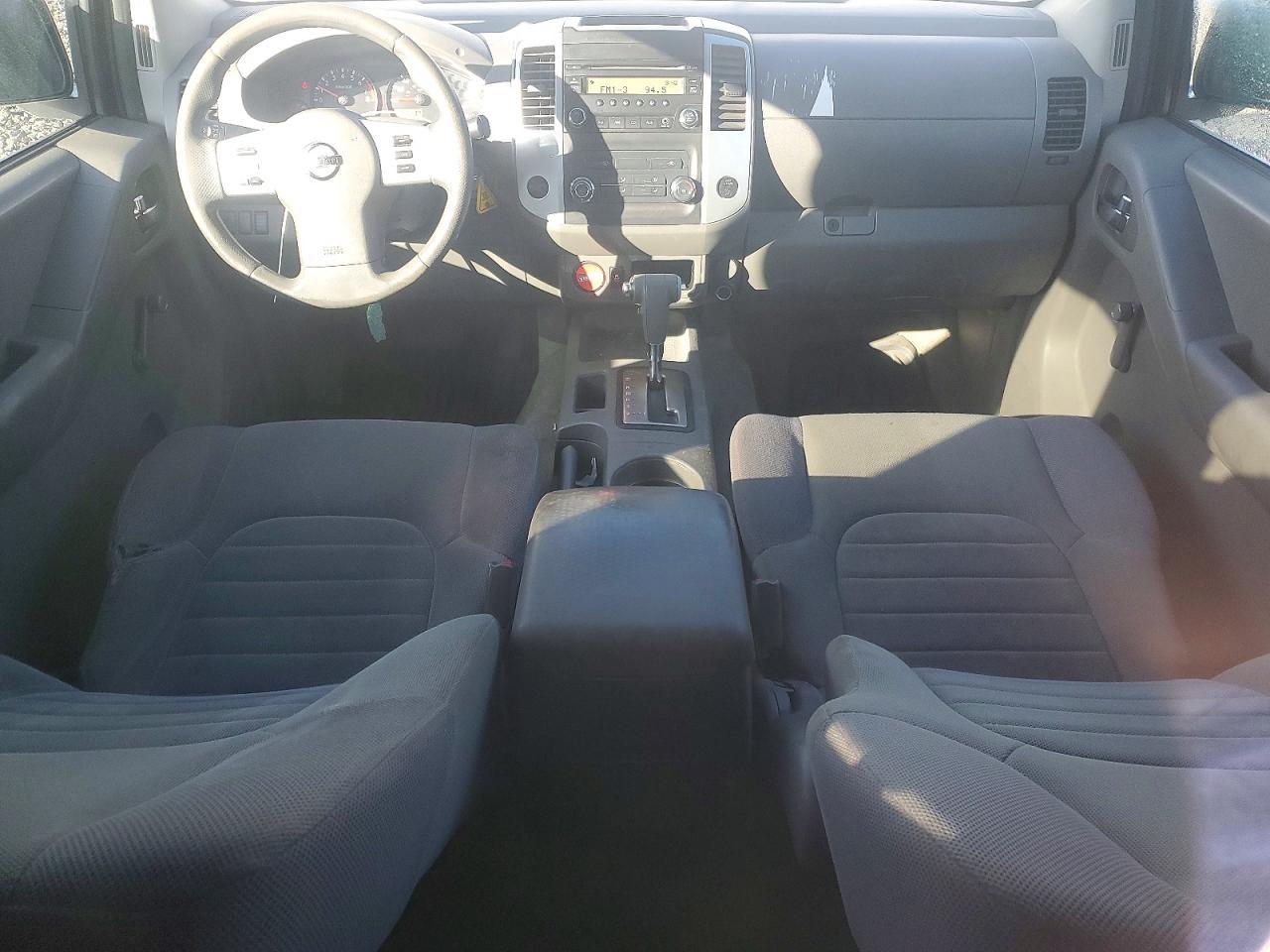 2014 Nissan Frontier S