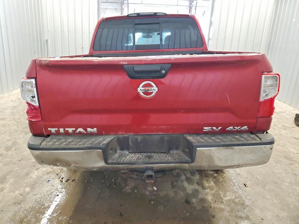 2017 Nissan Titan sv
