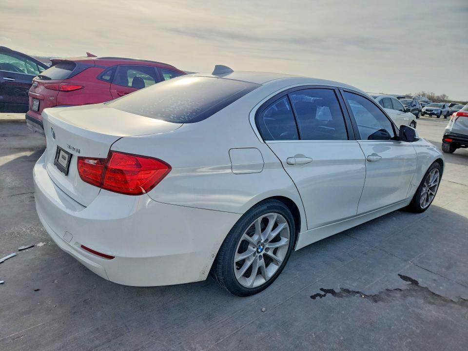 2015 BMW 320 i