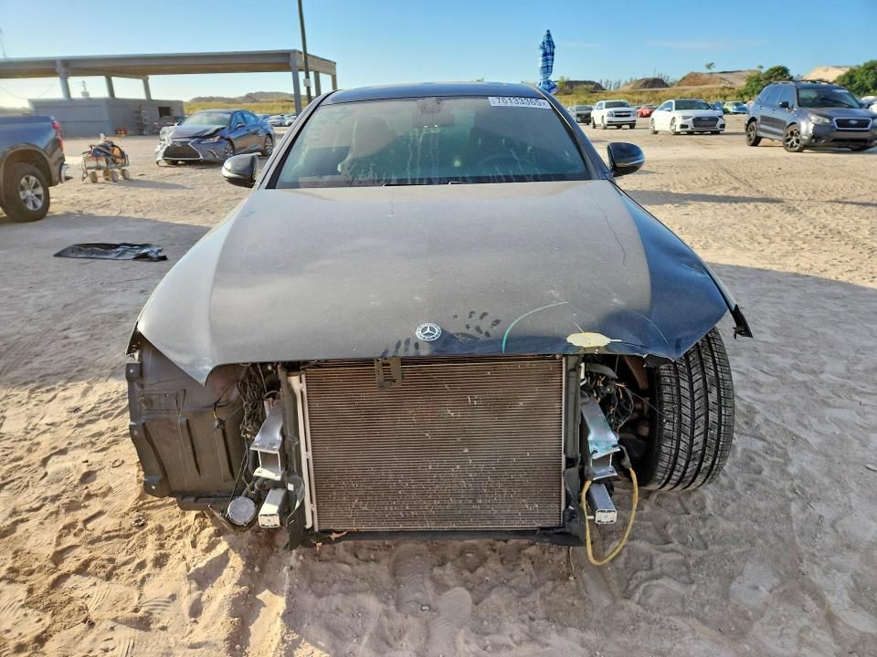 2019 Mercedes-Benz E 300