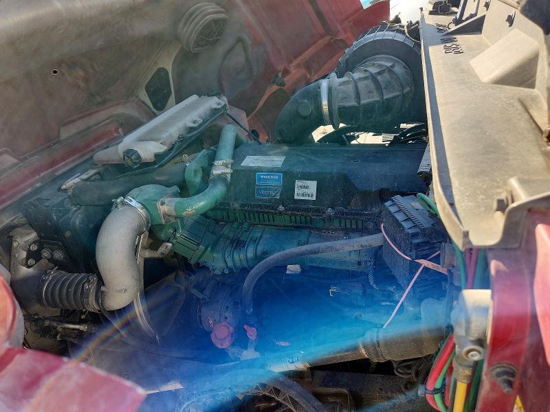 2017 Volv O vnl Semi Truck